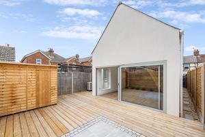 Photo 19- click for photo gallery